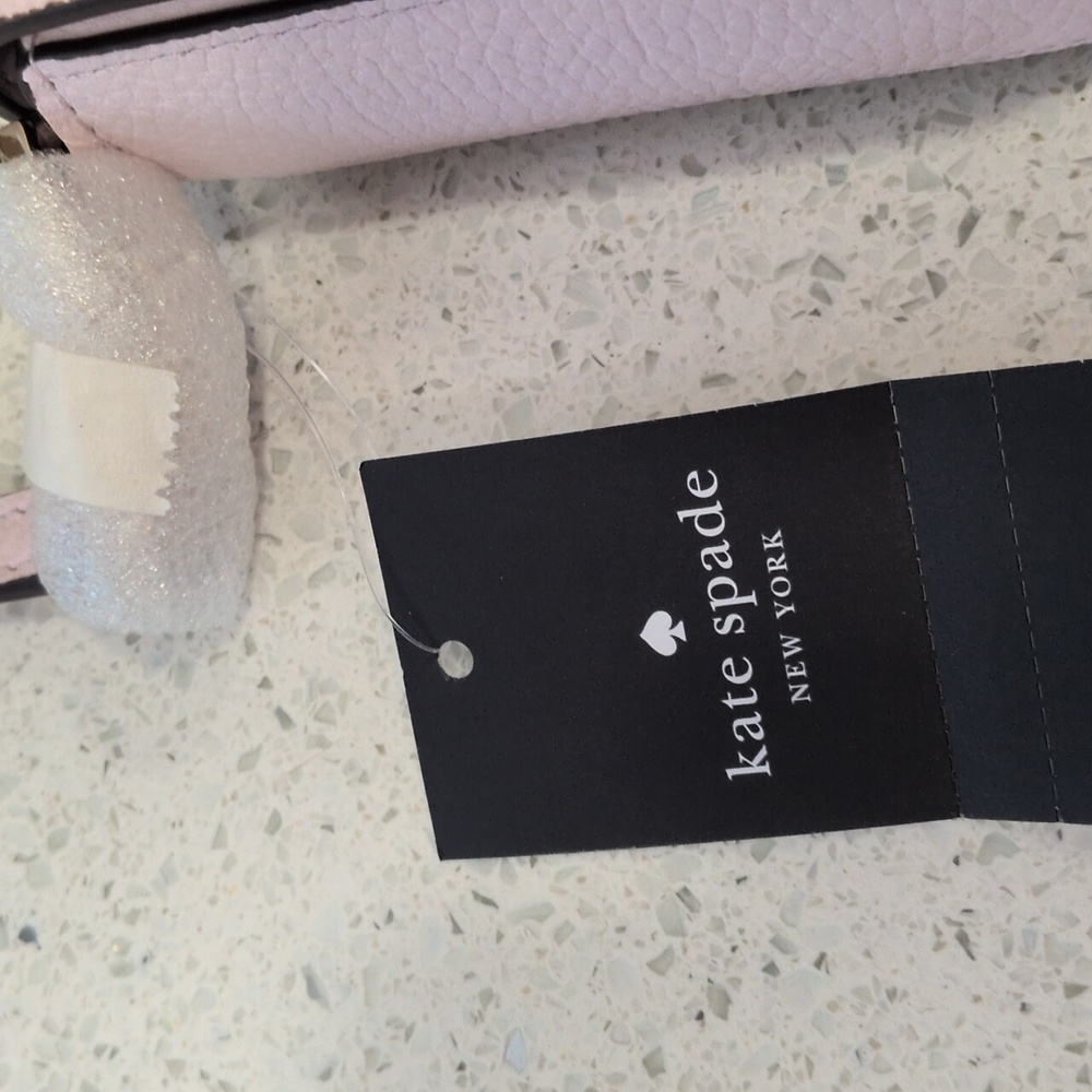 Kate Spade Light Pink Crossbody  8x5Very Beautiful Bag Especially For Easter NWT - Picture 4 of 10
